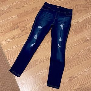 JVINI Distressed Jeggings